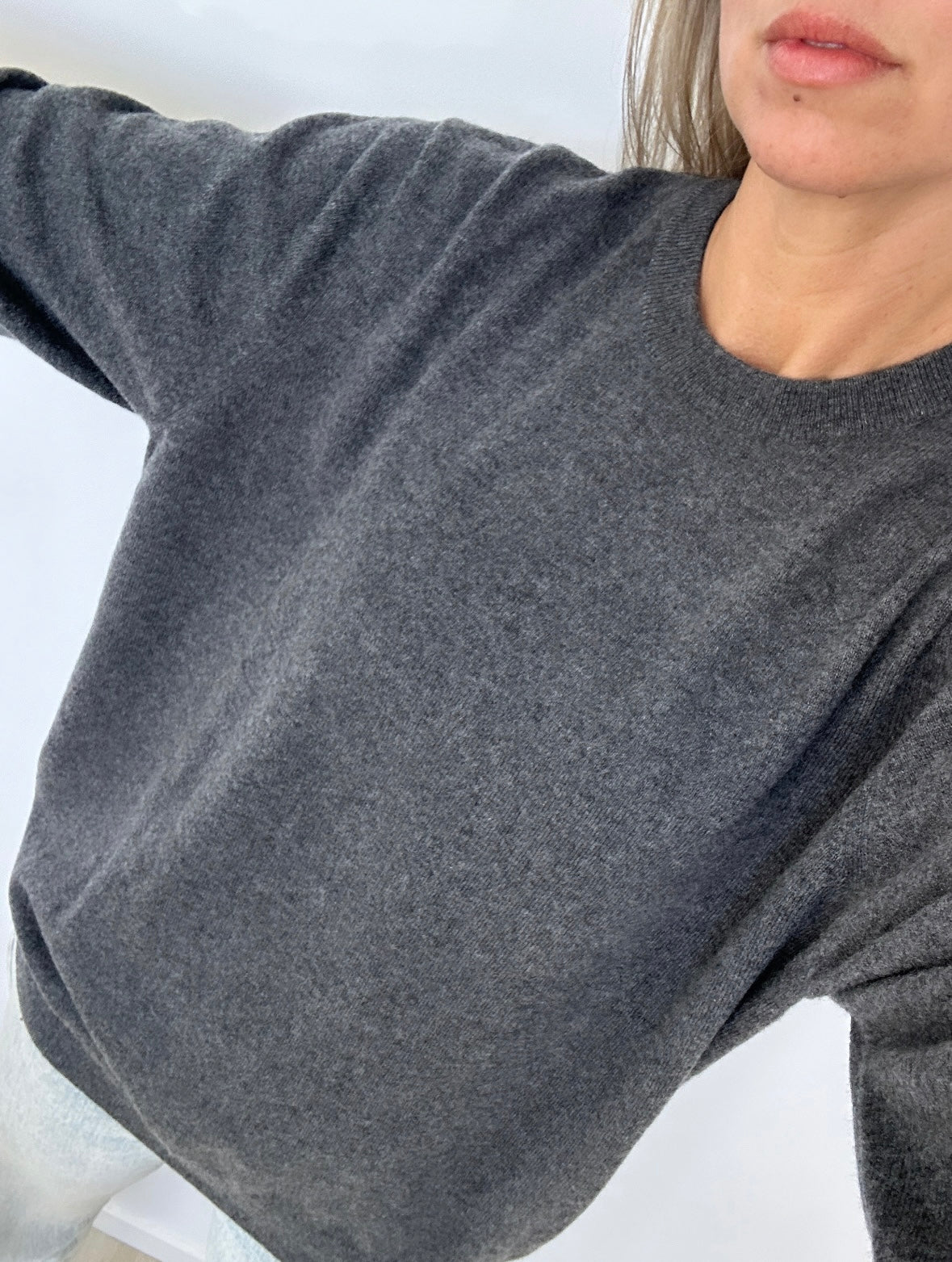 Boyfriend Pure Cashmere Crew Storm Grey